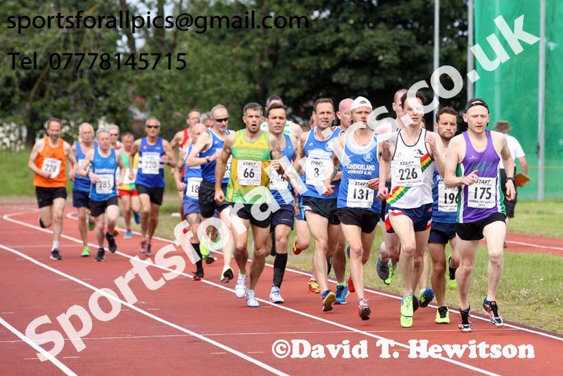 Mens 5000 metres, 2019 NEMA Track and Field Champs, Monkton. Photo:  David T. Hewitson/Sports for All Pics